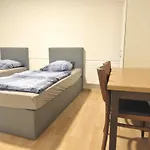 Monteurzimmer Mit Pantry-Kueche In Koeln