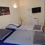 Studio 46 Qm In Domnaehe
