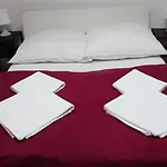 Studio Apartment In Cologne