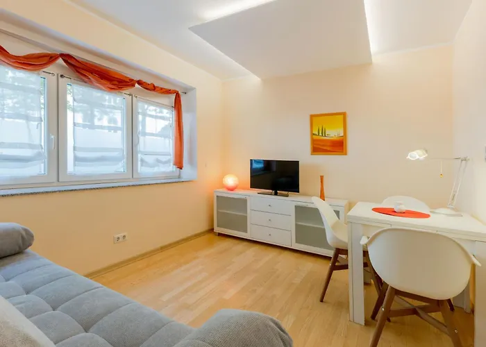Komfort Apartment Koeln Suedstadt Messenah