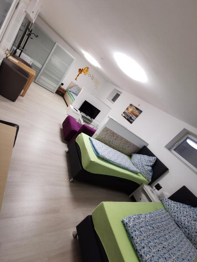 Apartment Messe Vanilla Cologne