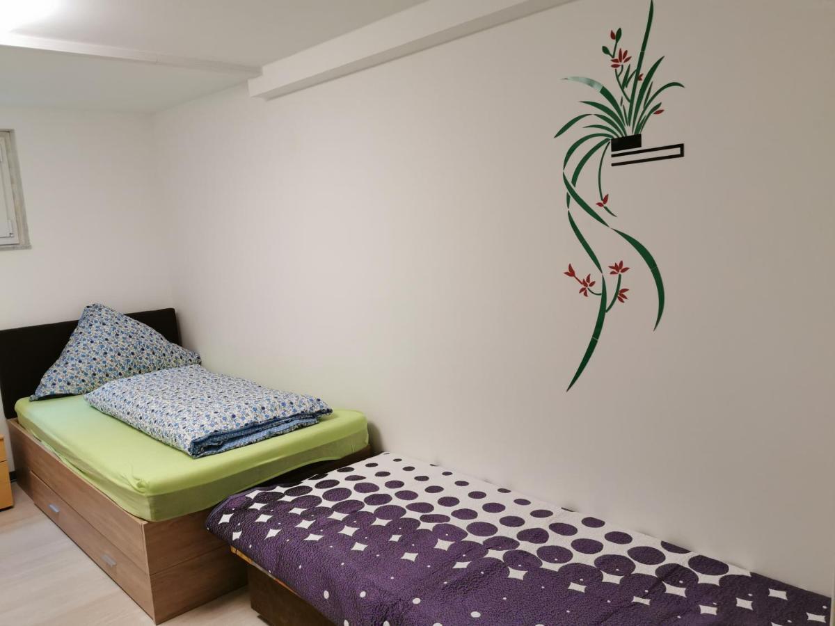 Apartment Messe Vanilla Cologne
