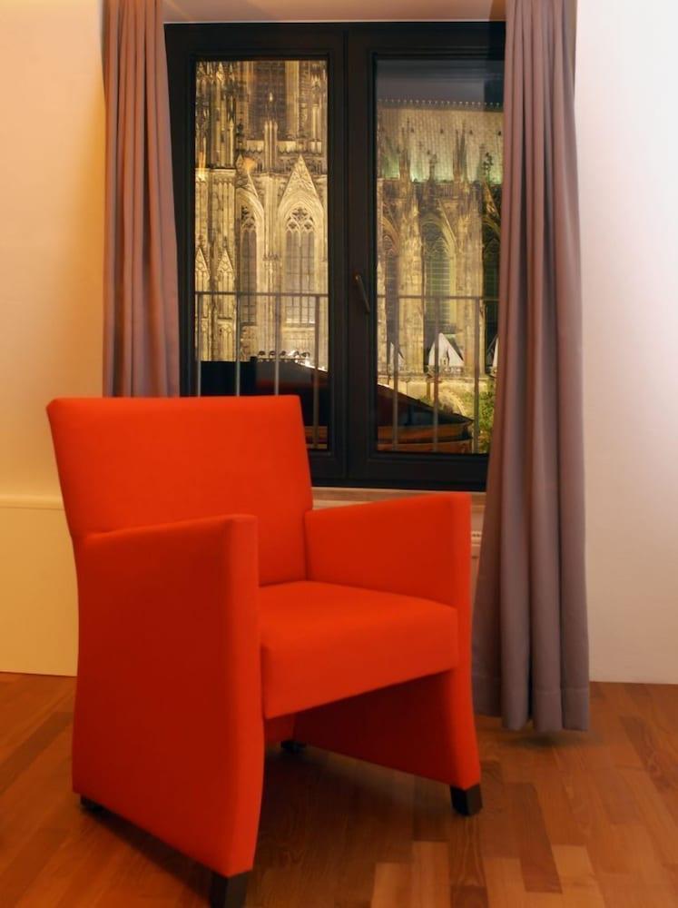 Eden Früh Am Dom Hotel 3*