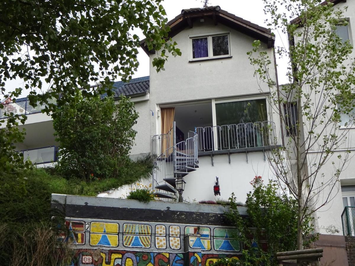 Holiday home Haus Am Rhein