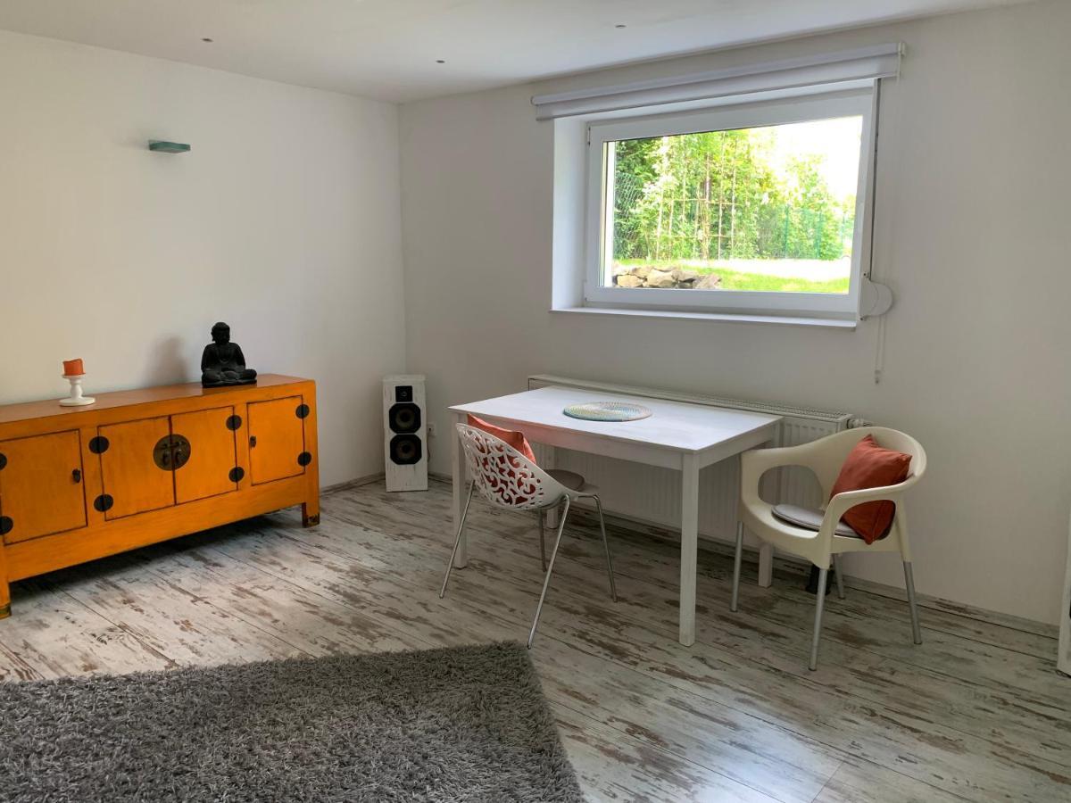 1-zimmer-wohnung In Poll * Kolonia