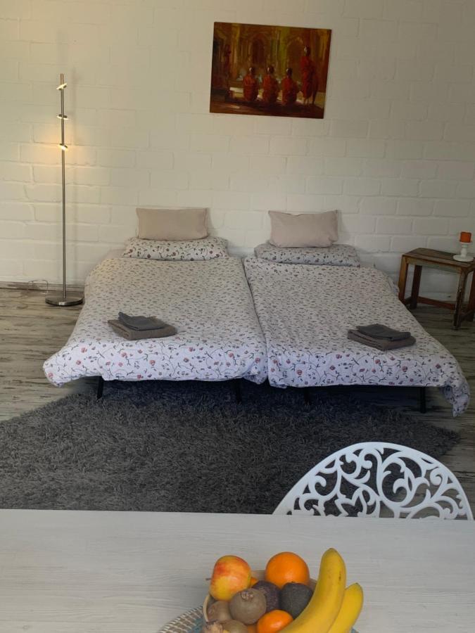 Apartament 1-zimmer-wohnung In Poll