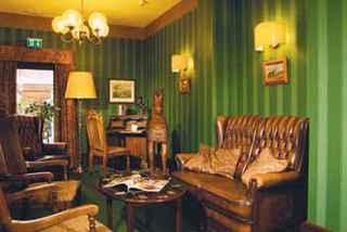 The Ascot Colónia