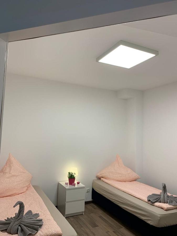 Central Private In Popular Neighborhood! Apartment Cologne