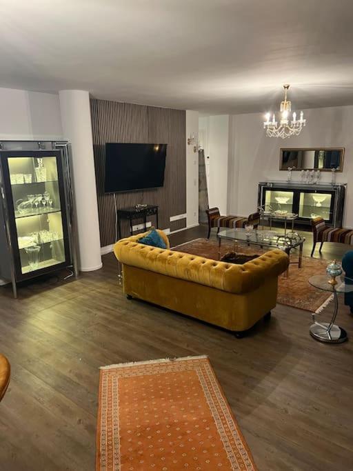 Luxurioese Mit Sauna Und Whirlpool * Colonia