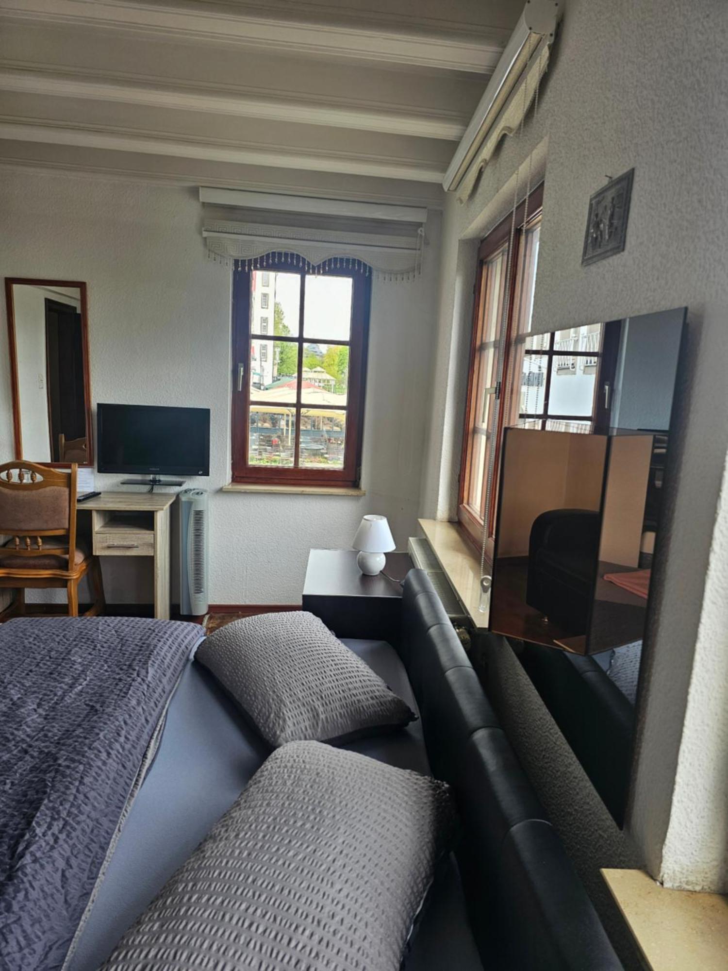 Haus Enteresan Aparthotel