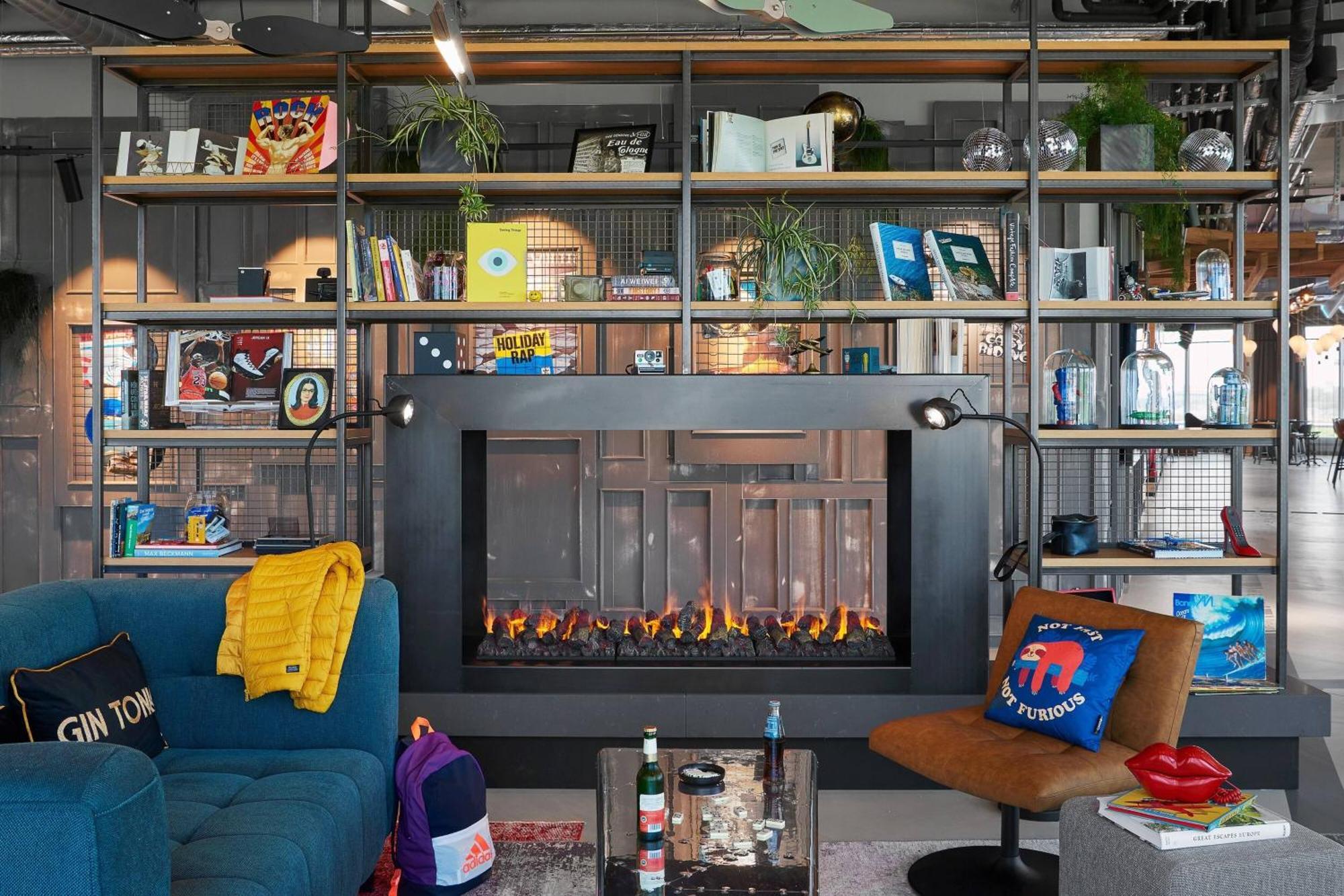 Hotel Moxy Bonn Airport Cologne