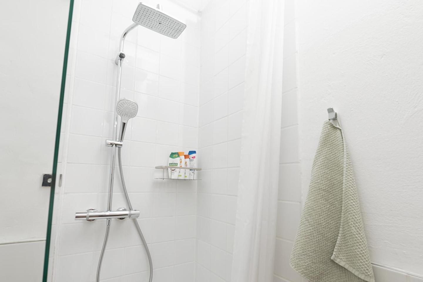 Apartamento Ruhiges Altbau-apartment In Bester Lage Colonia