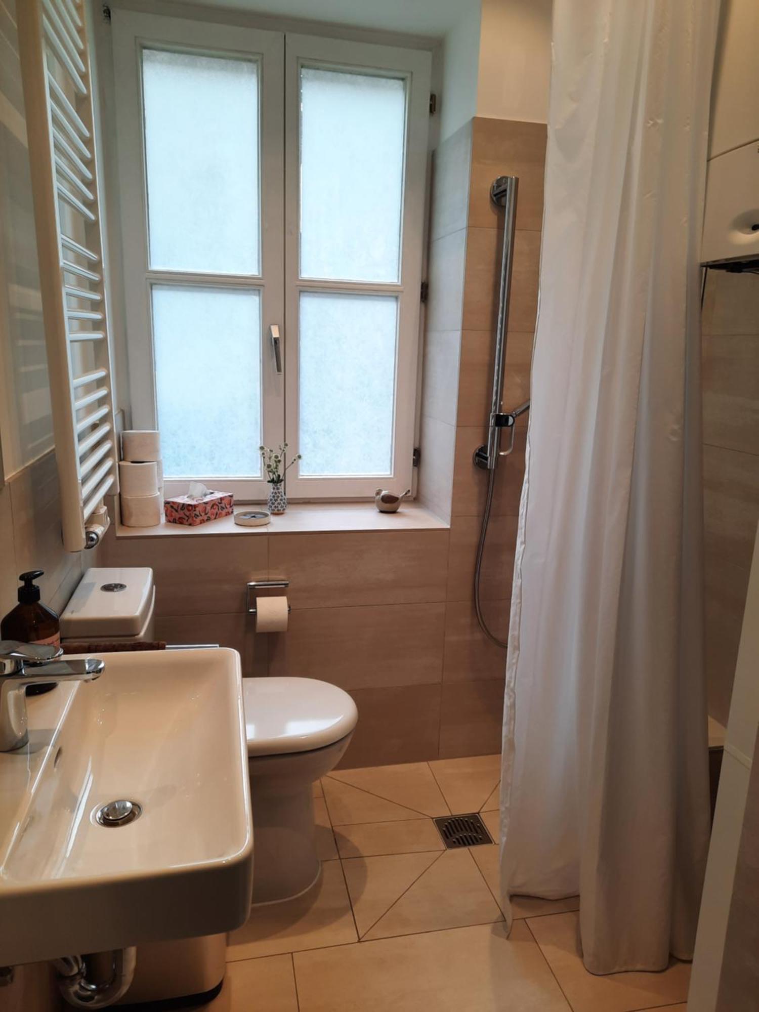 Apartment Gemuetliches Nest In Bester Koelner City-wohnlage