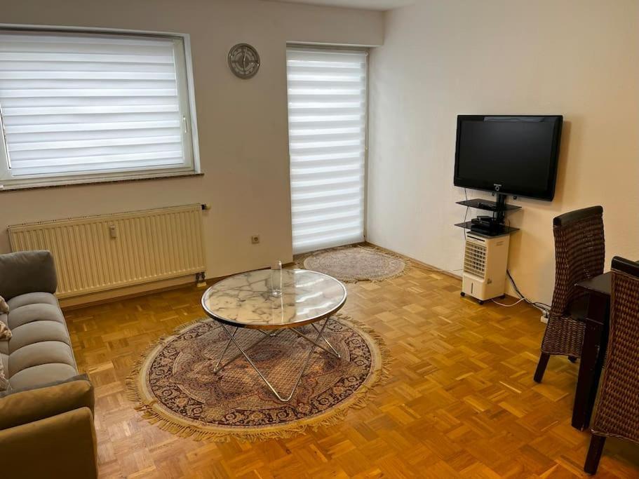 Aparment In Popular Neighborhood