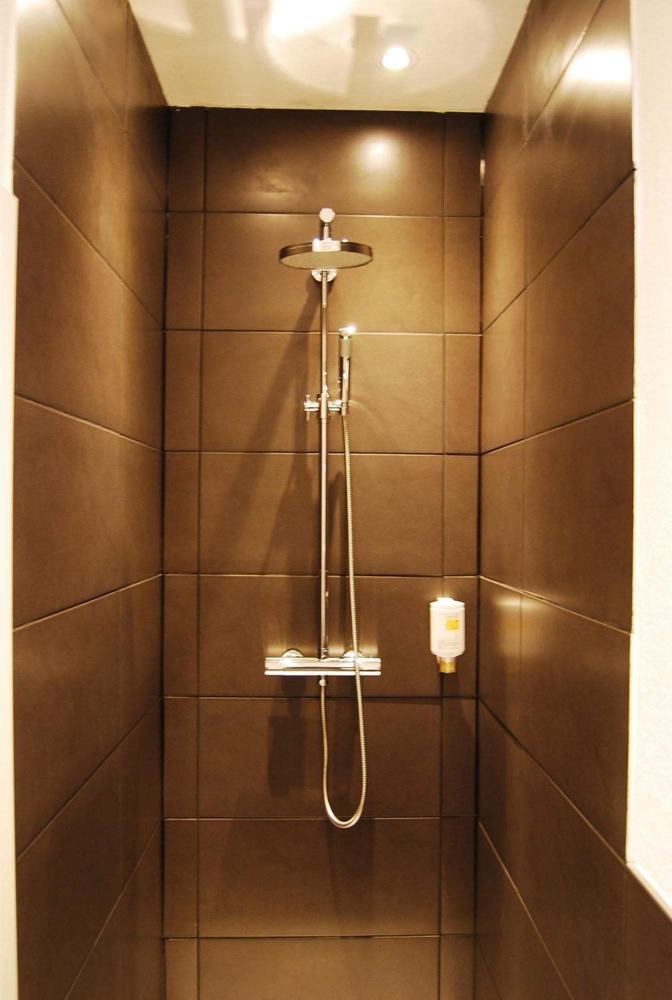 Alt Deutz City-messe-arena Hotel 2*