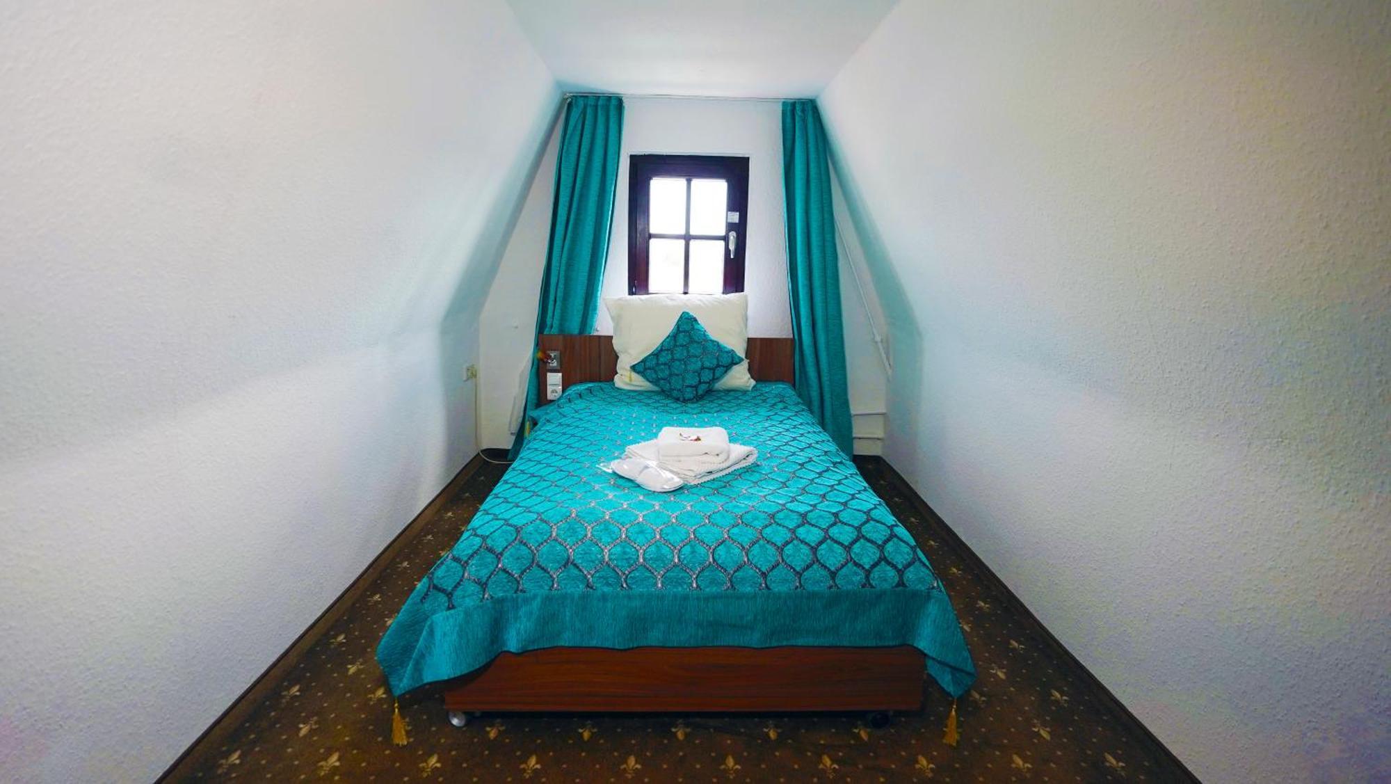 Und Restaurant Loewenbraeu Hotel