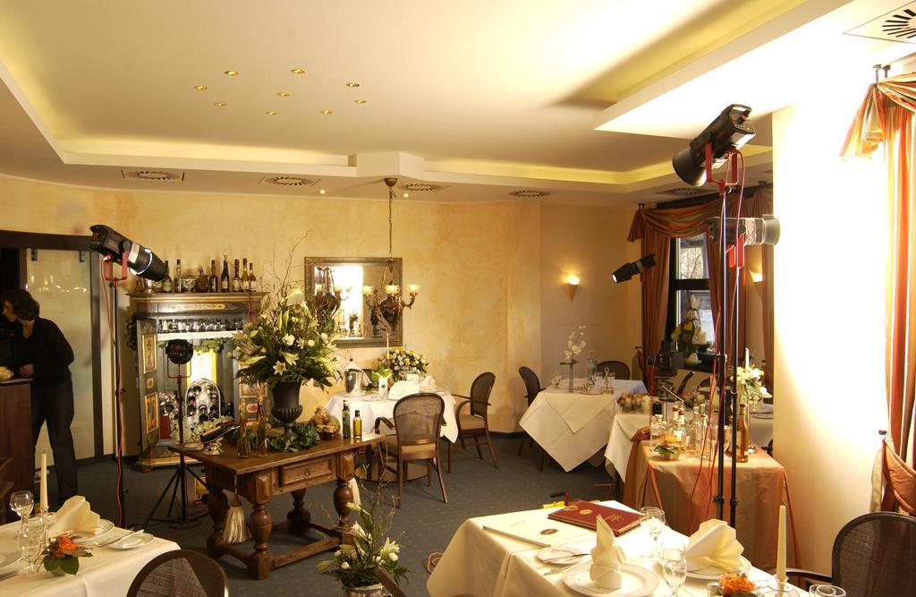 Hotel Spiegel 4*