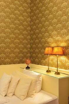 Domstern Hotel