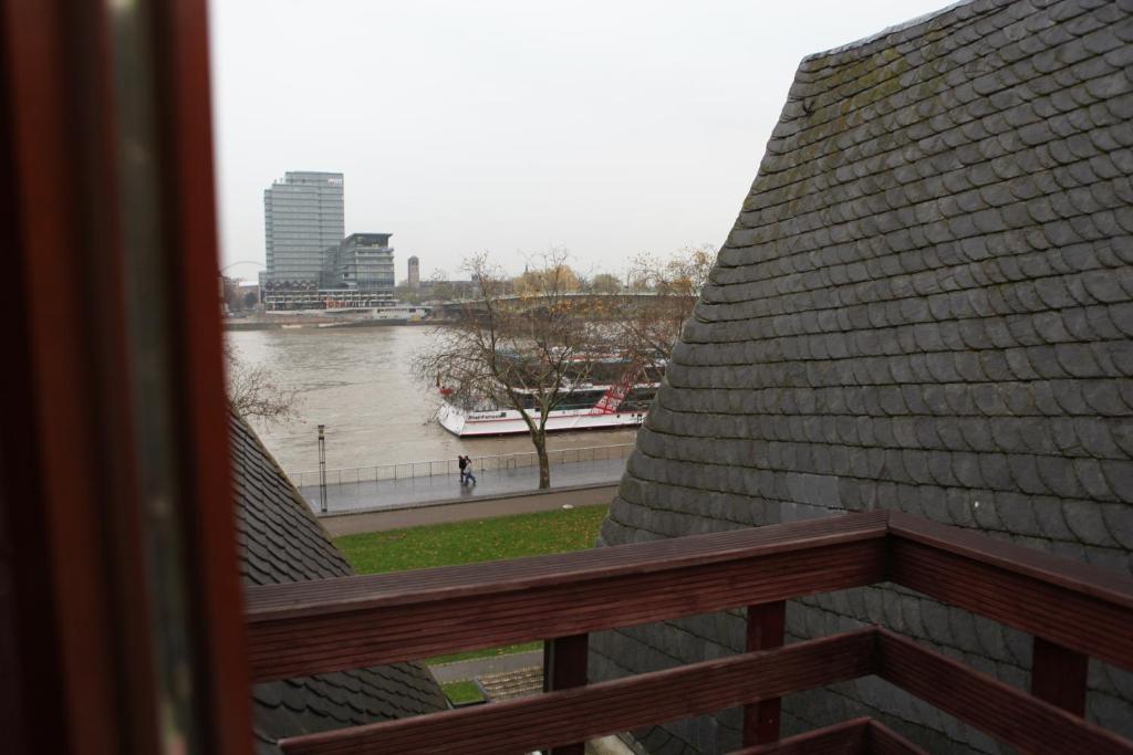 Haus Enteresan Aparthotel Keulen