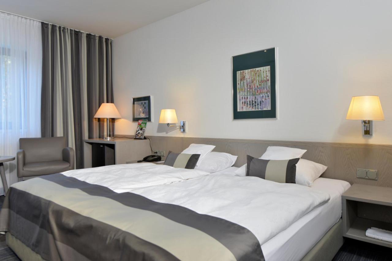 Spiegel 4* Cologne