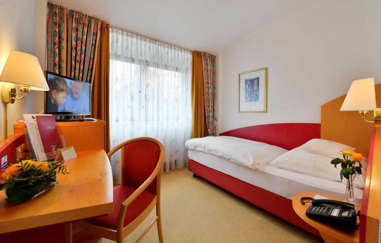 Spiegel Hotel 4*