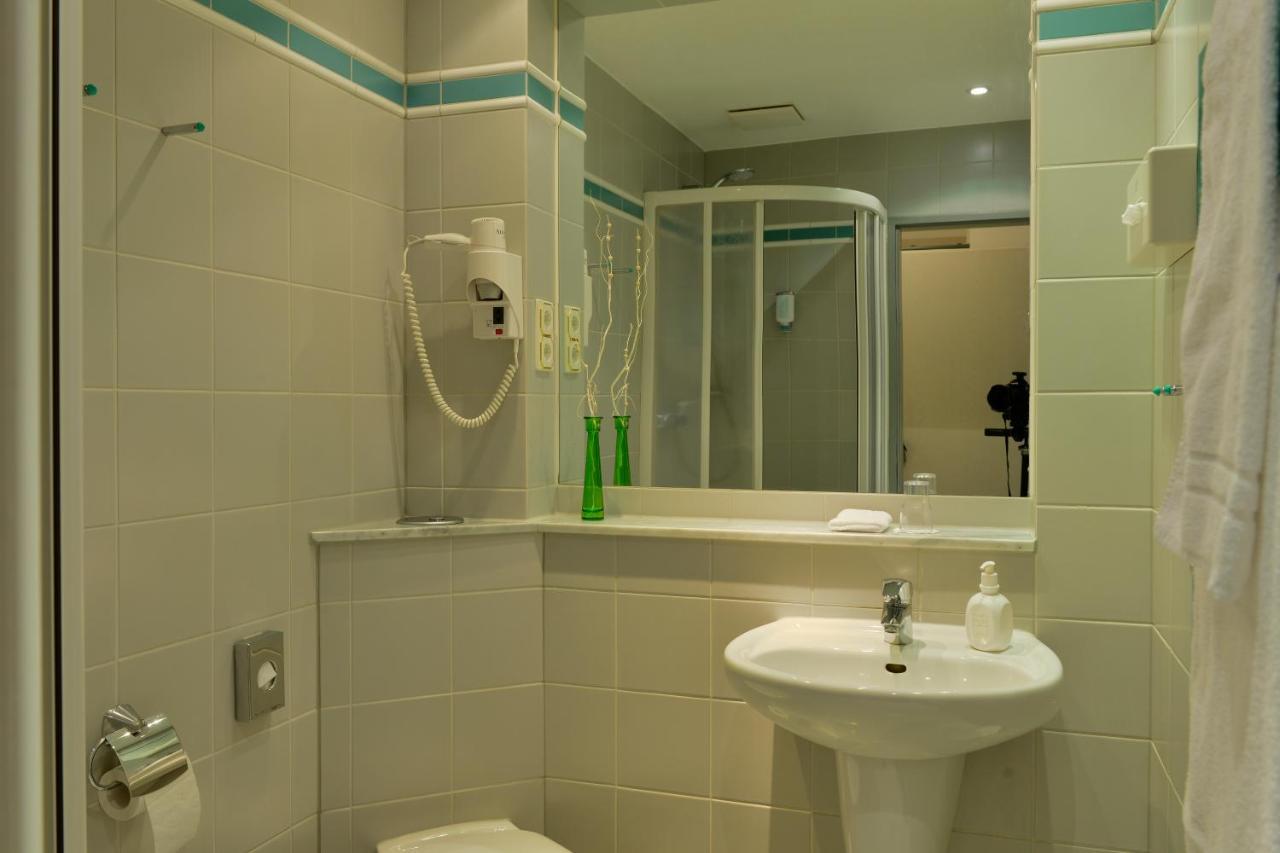 Spiegel Hotel 4*