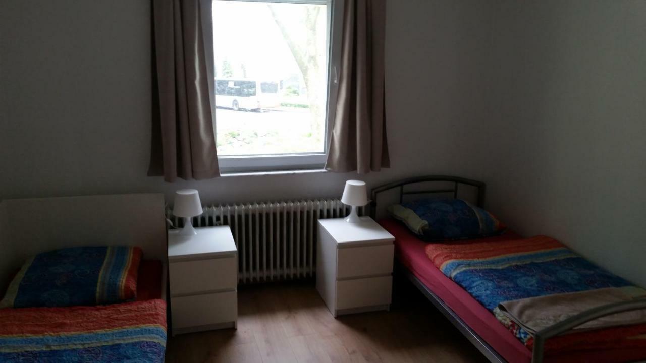 Surova Cologne