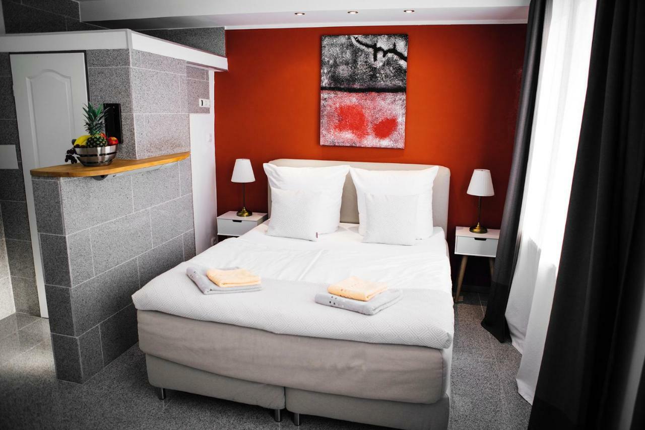 Checkinn City Apartment