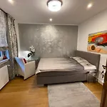 Airport Rooms Waldblick