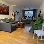 Modernes Appartement Im Gruenen - Stilvoll Und Komfortabel