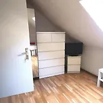 Privat Zimmer In Zwei-Zimmer-Wohnung Als 2Er Wg