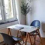 Cozy Spacious Studio Apart In Koeln Suelz