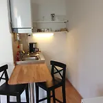 Koeln Nippes City Apartment