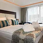 Hotelships Holland - Ms Charles Dickens