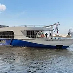 Hotelships Holland - Ms Charles Dickens