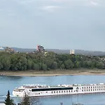 Rheinblick Sommershof