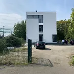 Lovely Studio Cologne West 1