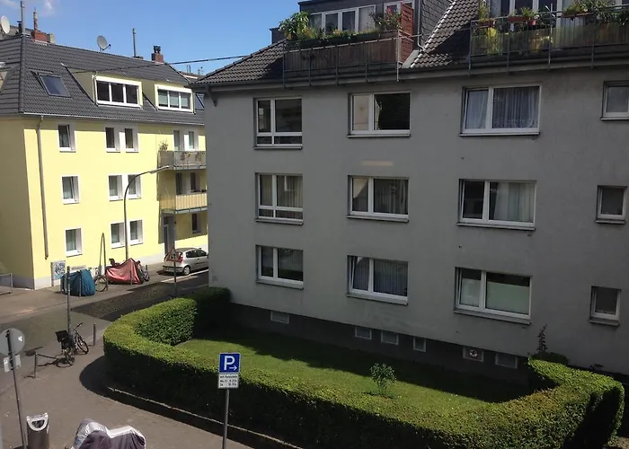 Koeln Nippes City Apartment