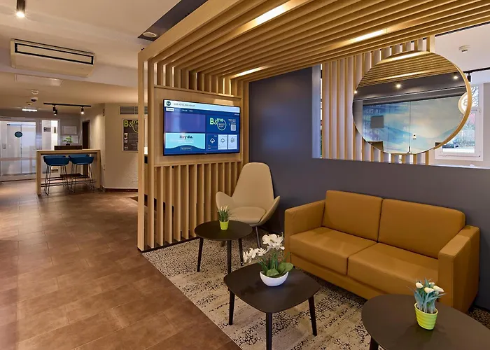 B&B Hotel Koeln-Airport