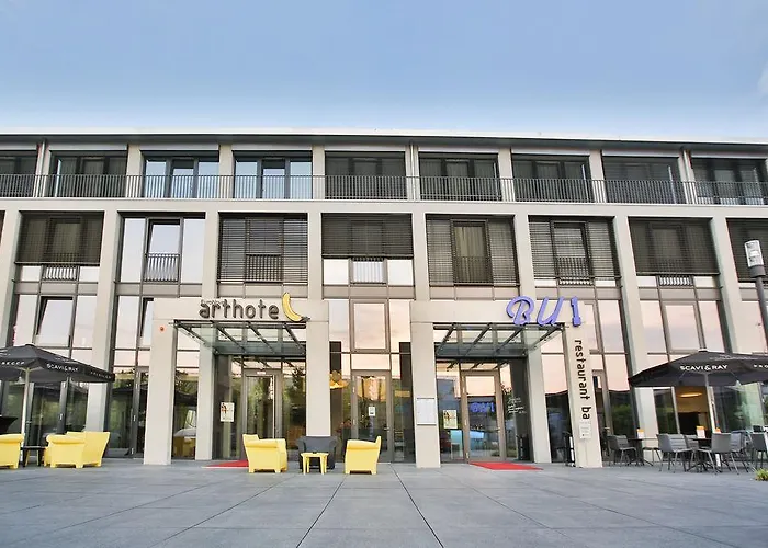 Euronova Arthotel