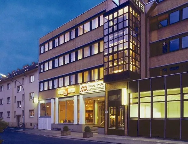 Aaa Budget Hotel