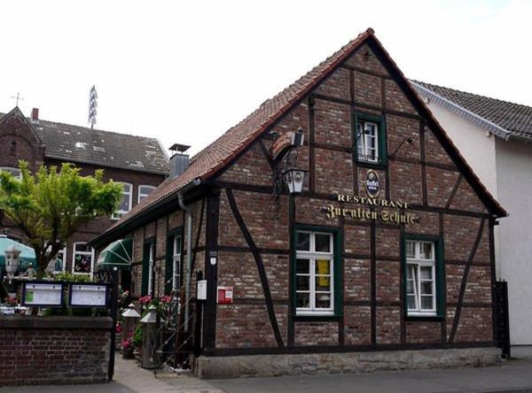 Stayincologne Bed & Breakfast 2*