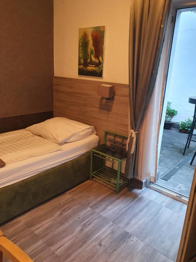 Hotel Cara Vita Cologne 3* Cologne