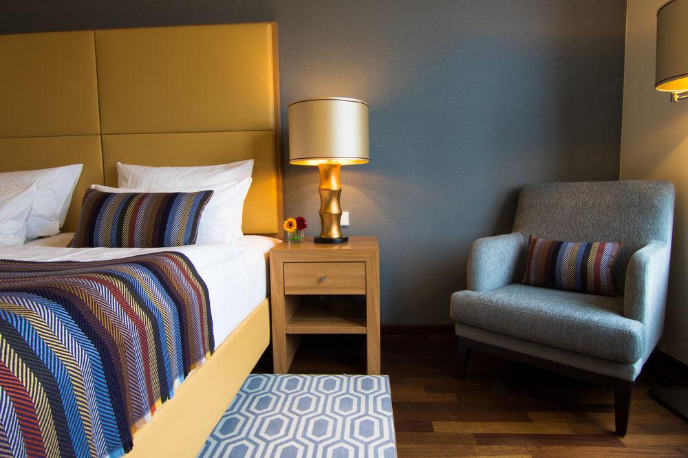 Ameron Regent Hotel