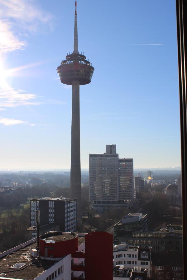 Apartament Fewo Koeln *