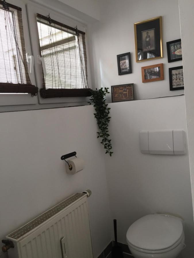 Apartment Iii