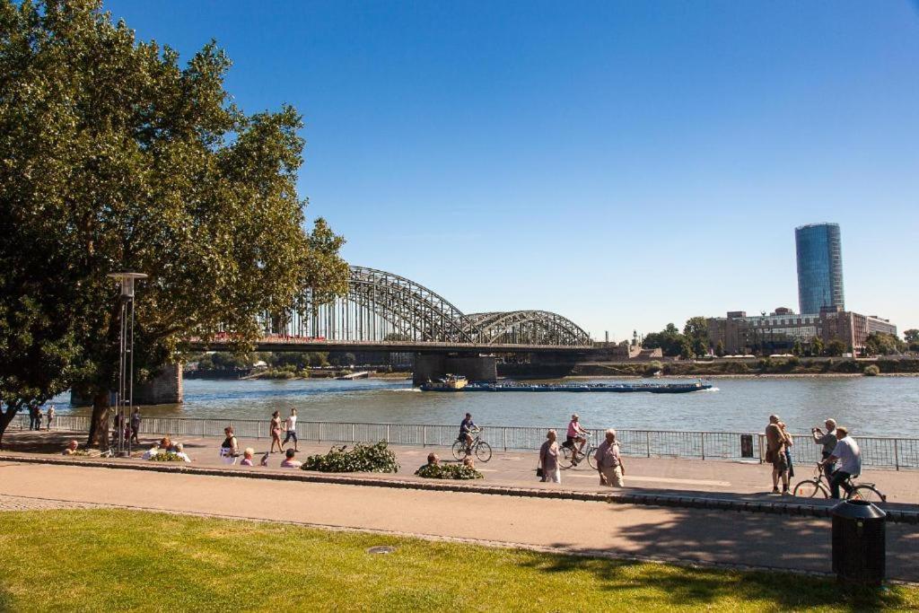 Am Rheingarten Appartement Cologne