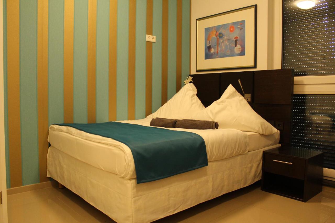 Lovely Studio West - Neues Momomotel Hotel *