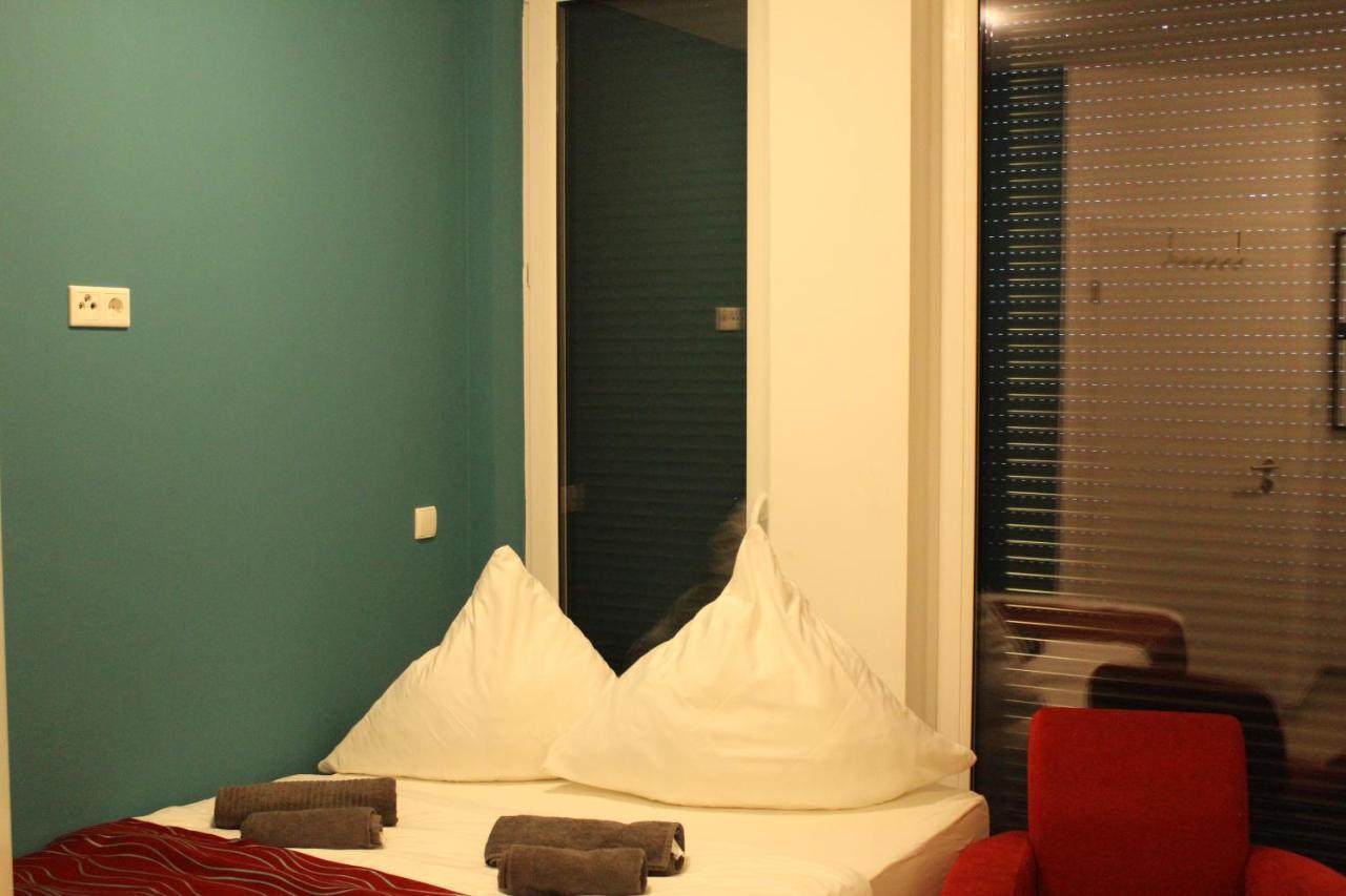 Lovely Studio West - Neues Momomotel Hotel *