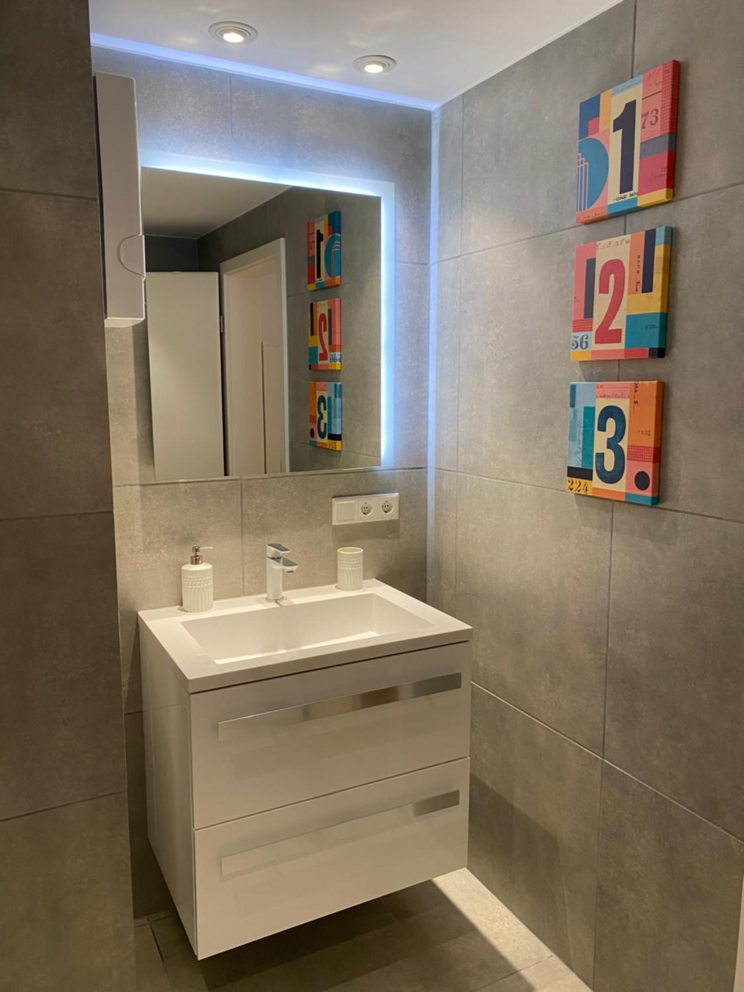 Appartement Dreamy Luxury Basement In Keulen